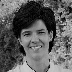 Laura-Villareal-Periodista-experta-en-salida-en-medios